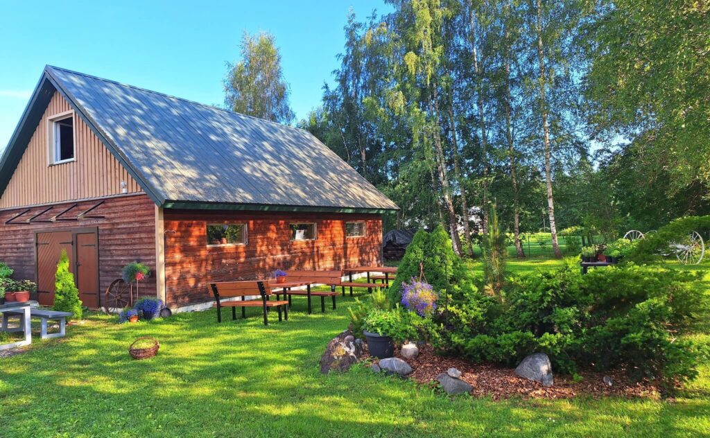 unser örtlicher Kunsthandwerksladen und Café